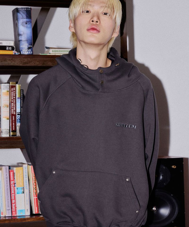 SNAP LOGO BALLOON HOODIE_BEIGE CHARCOAL