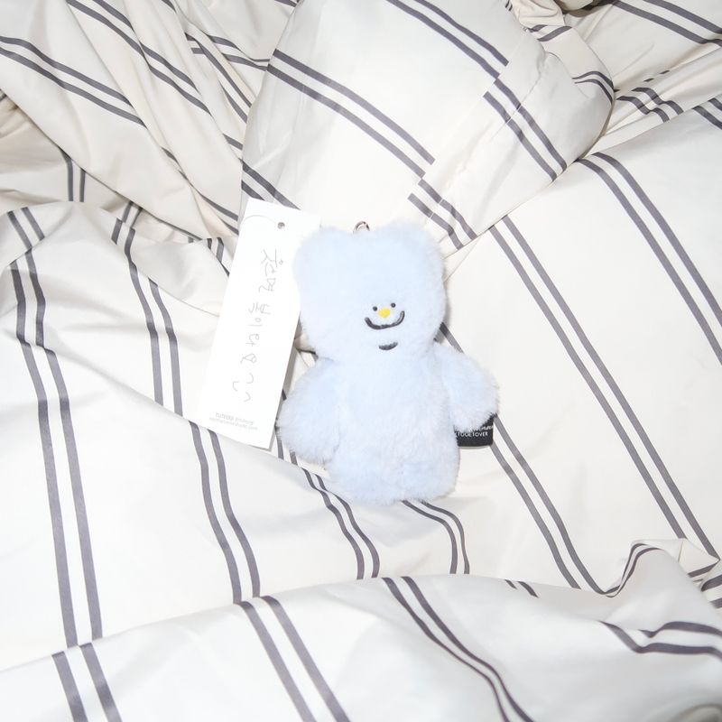 tuteogi smile doll keyring