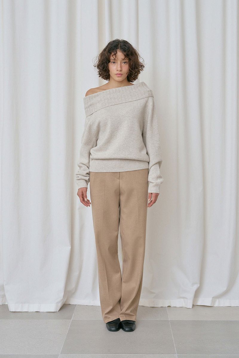 WITHOUTSUMMER（ウィズアウトサマー）の「Woody slacks_mustard（Pants）」