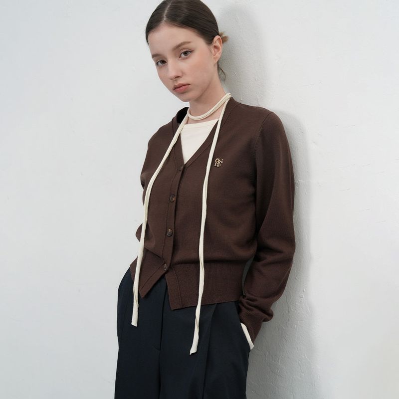 GENERAL IDEA（ジェネラルアイディア）の「GNRL ロゴ入りスタンダード長袖カーディガン [DARK BROWN]（Tops）」
