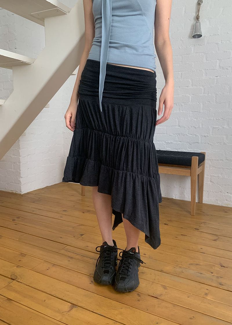 UNBAL WRINKLE SKIRT