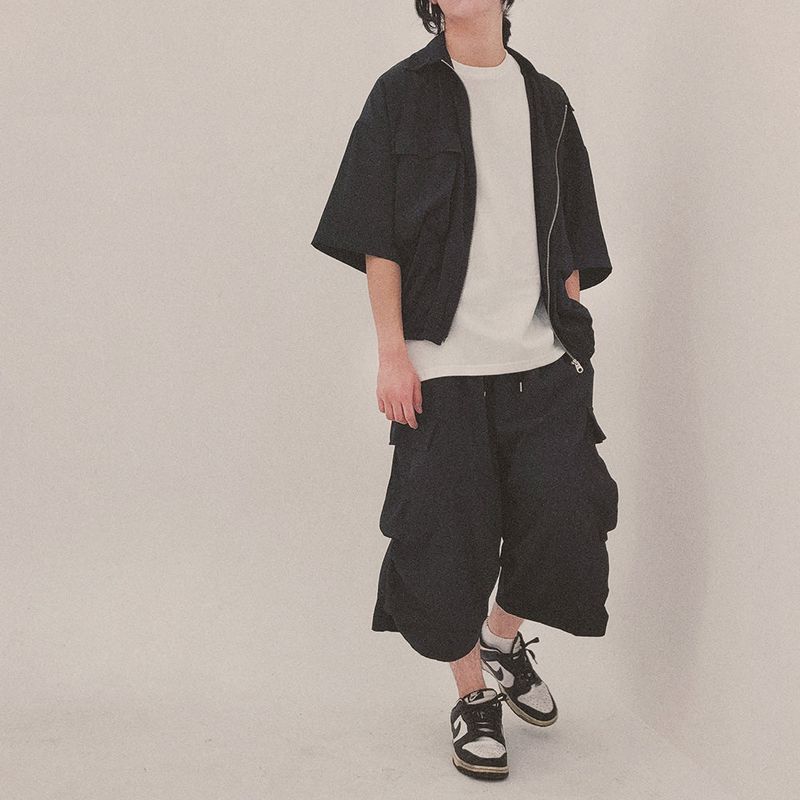 street shape shortsleeve zipup_black