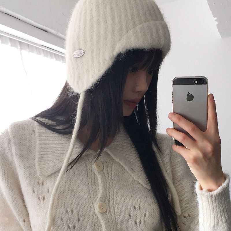 T-Show Pendant Earned Knit Beanie Hat