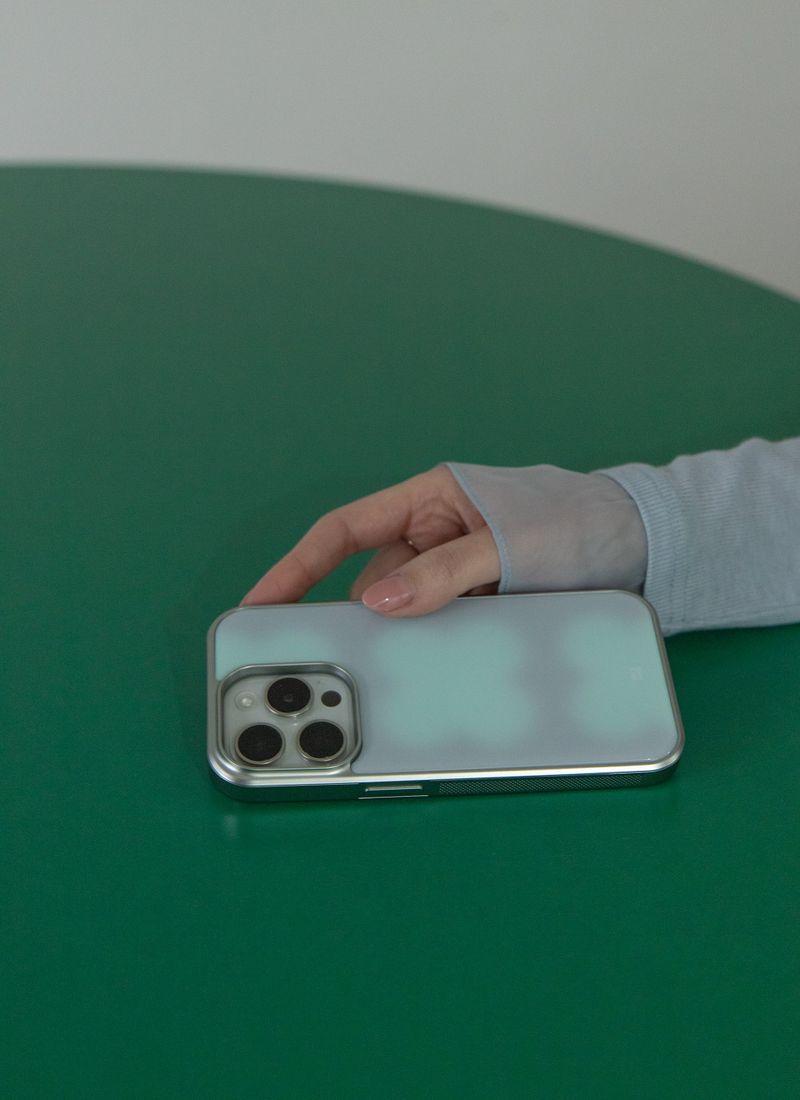 hazy clover (grey)