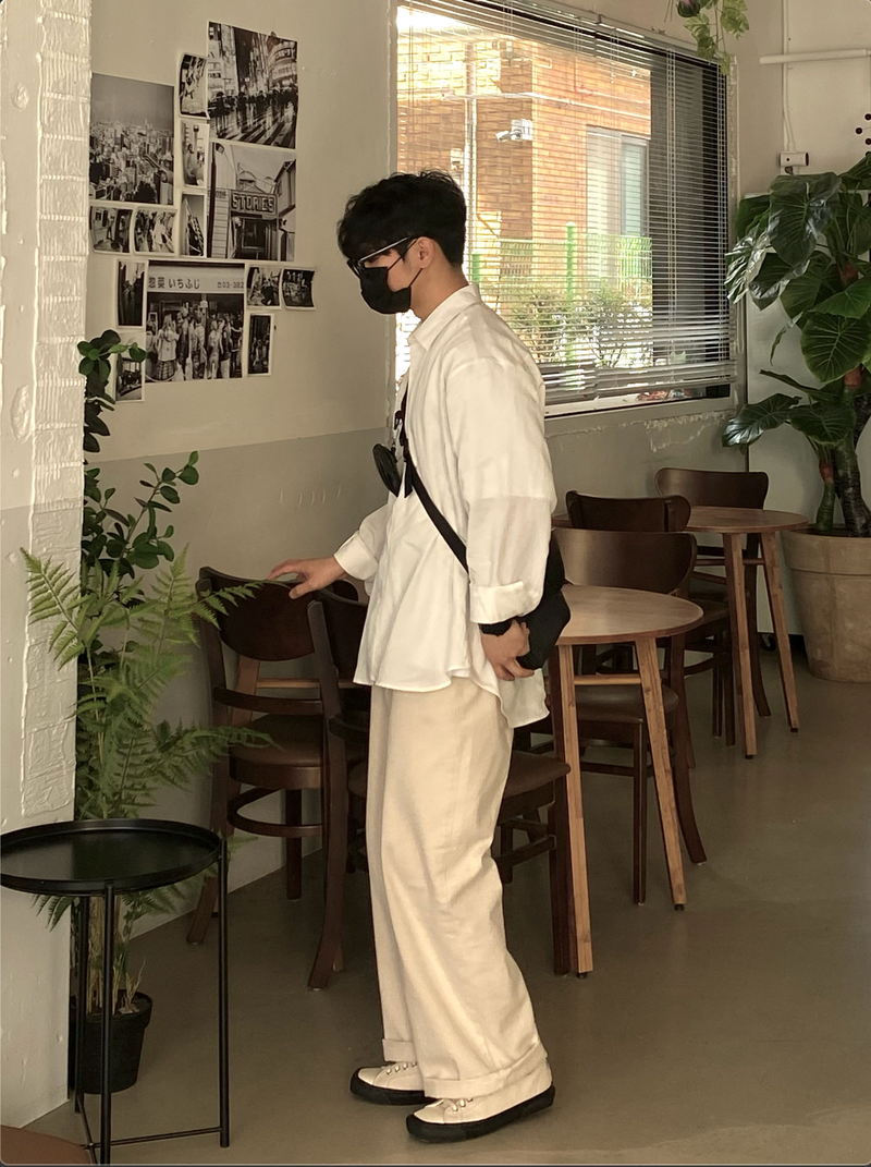 Ivory balloon wide pants