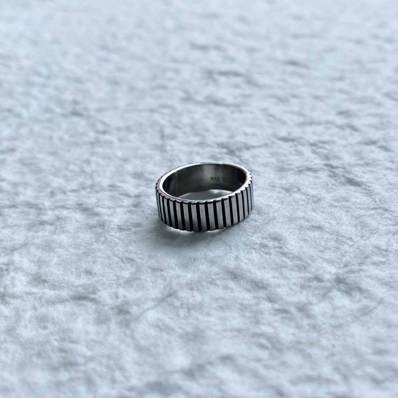 Vertical Engraved Wide Ring
