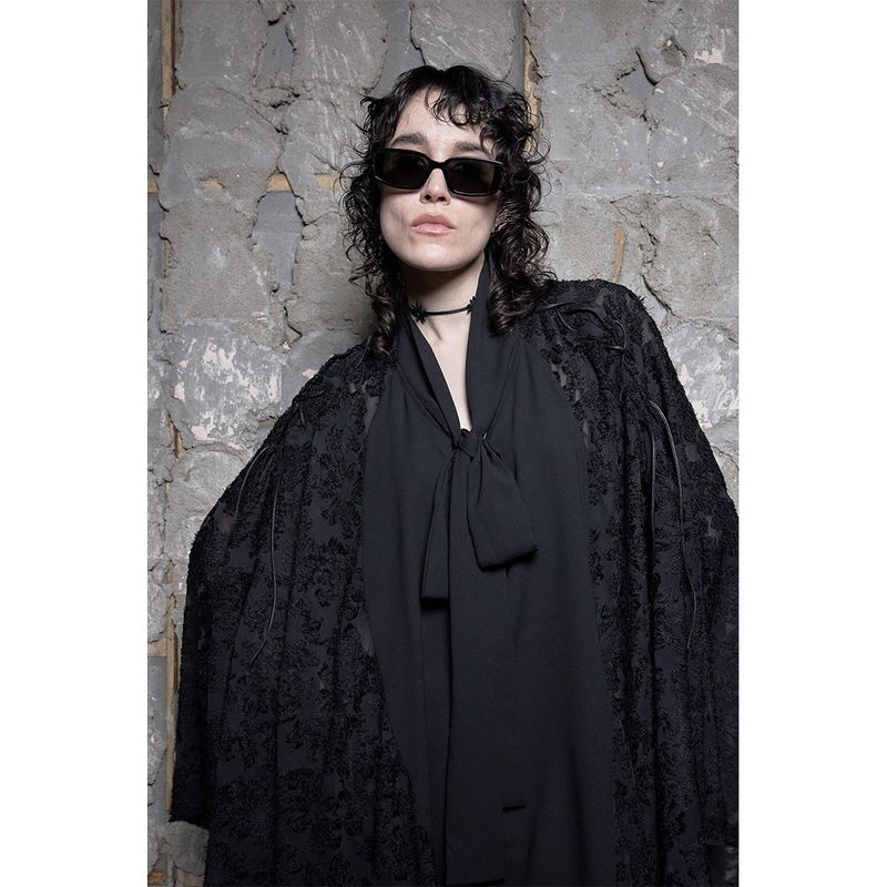Still Lethardy（スティル レサーディ）の「RIBBON TIE CAPE BLOUSE（Tops）」