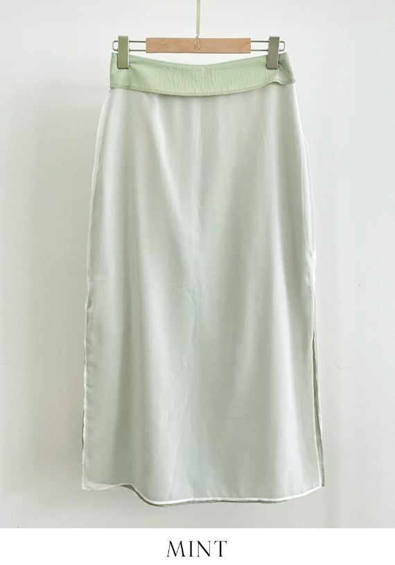 Color Matching Layered Slit Long Skirt