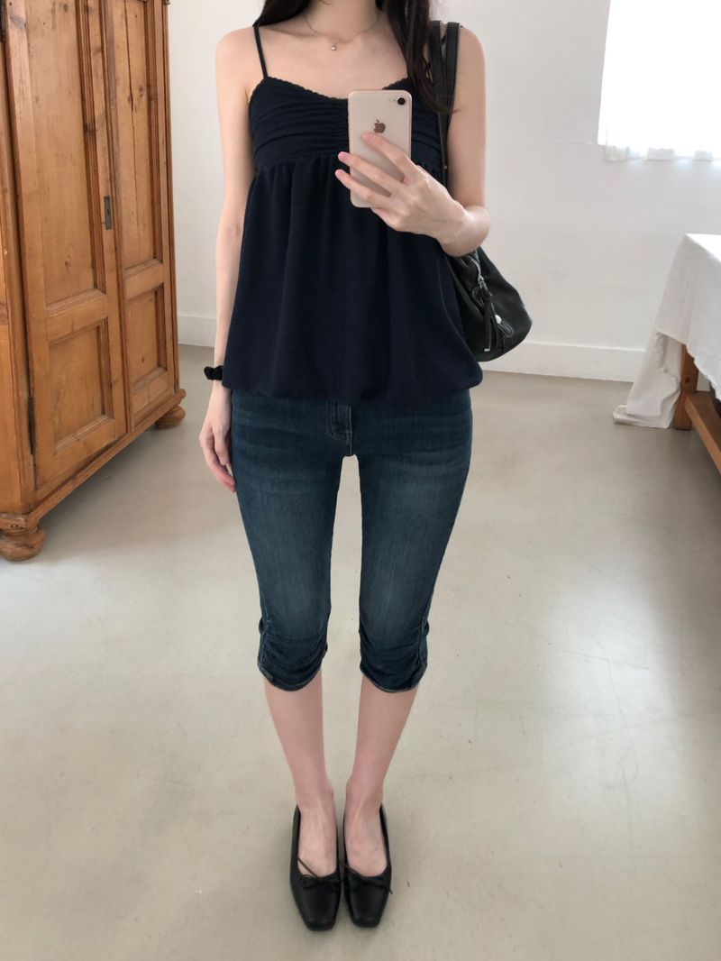 Hickie Shirring Capri Pants (one color)