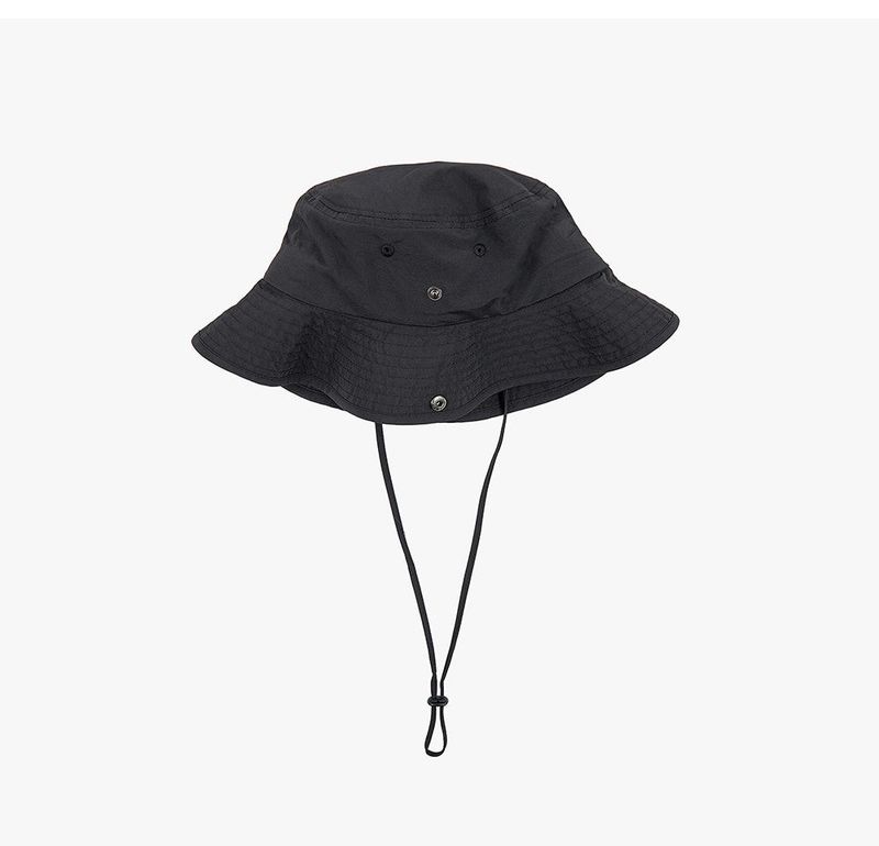 Safari snap button string bucket hat
