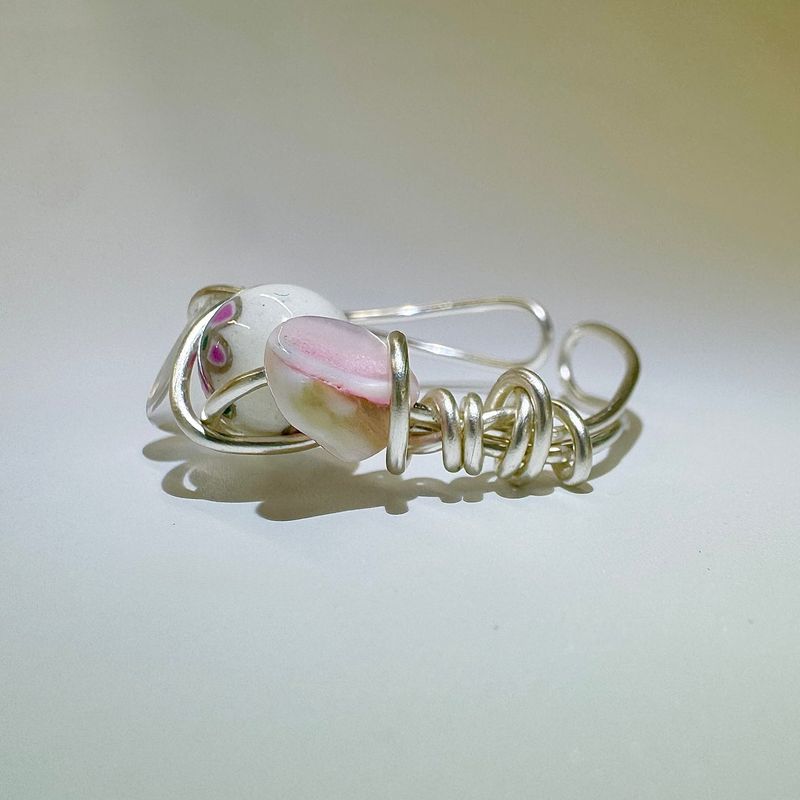 Sakura twist ring