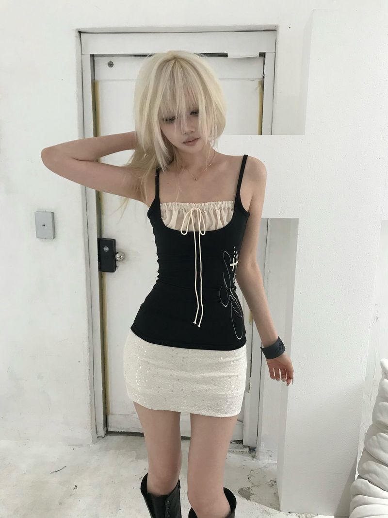 STRING SHIRRING SLEEVELESS(BLACK)