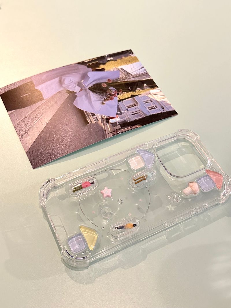 teenlee（ティンリー）の「[made] "スリーピープル"ケース（スマホグッズ/小物）」