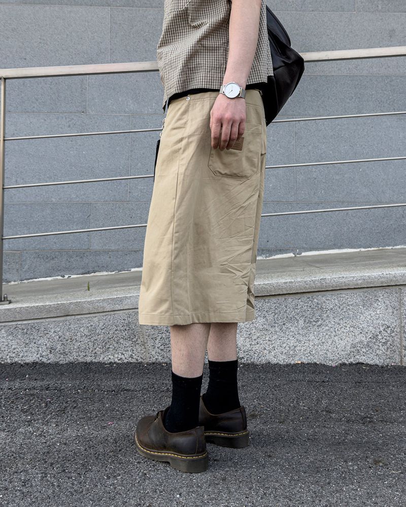 Varon Patch Strap Bermuda Pants