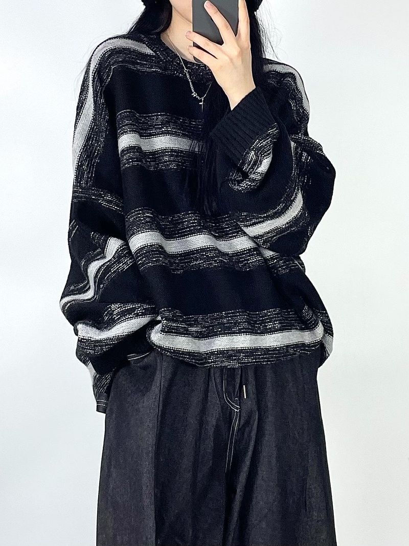 Stripe wave Knitwear