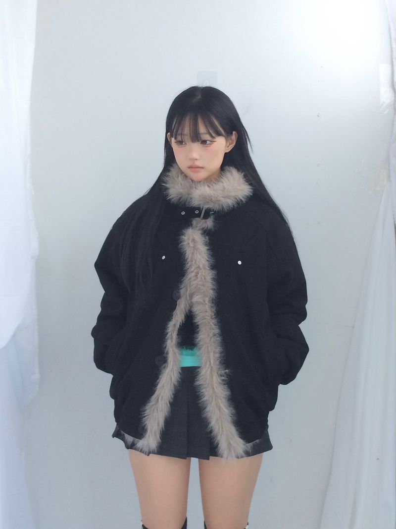 ner.ui.bin（ノエビン）の「ミルクファーハイネックスエードジャンパー（ジャケット/アウター）」