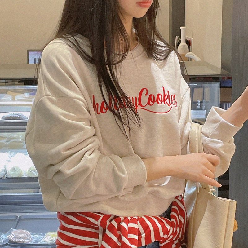 natural mind（ナチュラル マインド）の「Cookie Embroidery Training T-Shirt（Tops）」