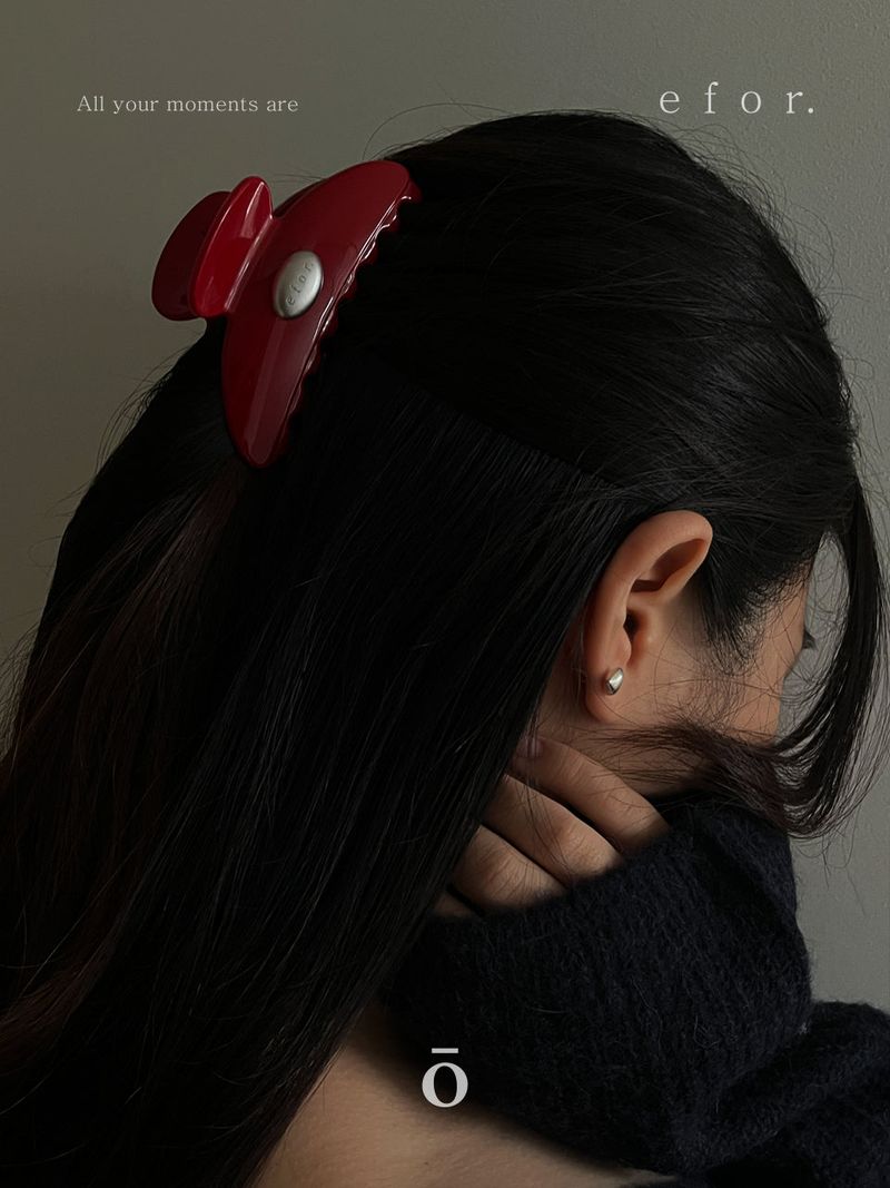 Logo Button Hair Clip M