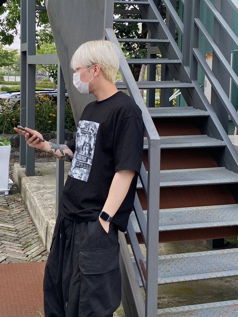 Poster Half Dyed Short Sleeve Tee 2C