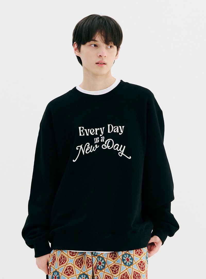 EMBROIDERY EVERY DAY CREWNECK
