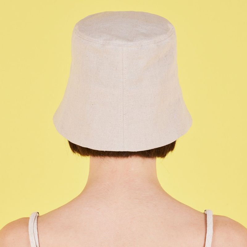 Heart Chain Stud Linen Bucket Hat Natural