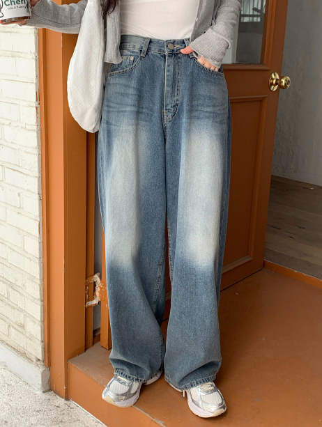 SHOPPERLAND(ショッパーランド)の「Blue Deep Washed Denim Wide Pants(Pants)」