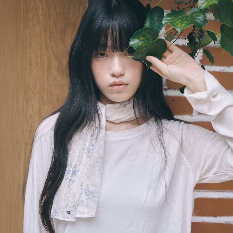 kiibi（キイビ）の「ヴィンテージ フローラル ドット スカーフ ブルー（ファッション小物）」