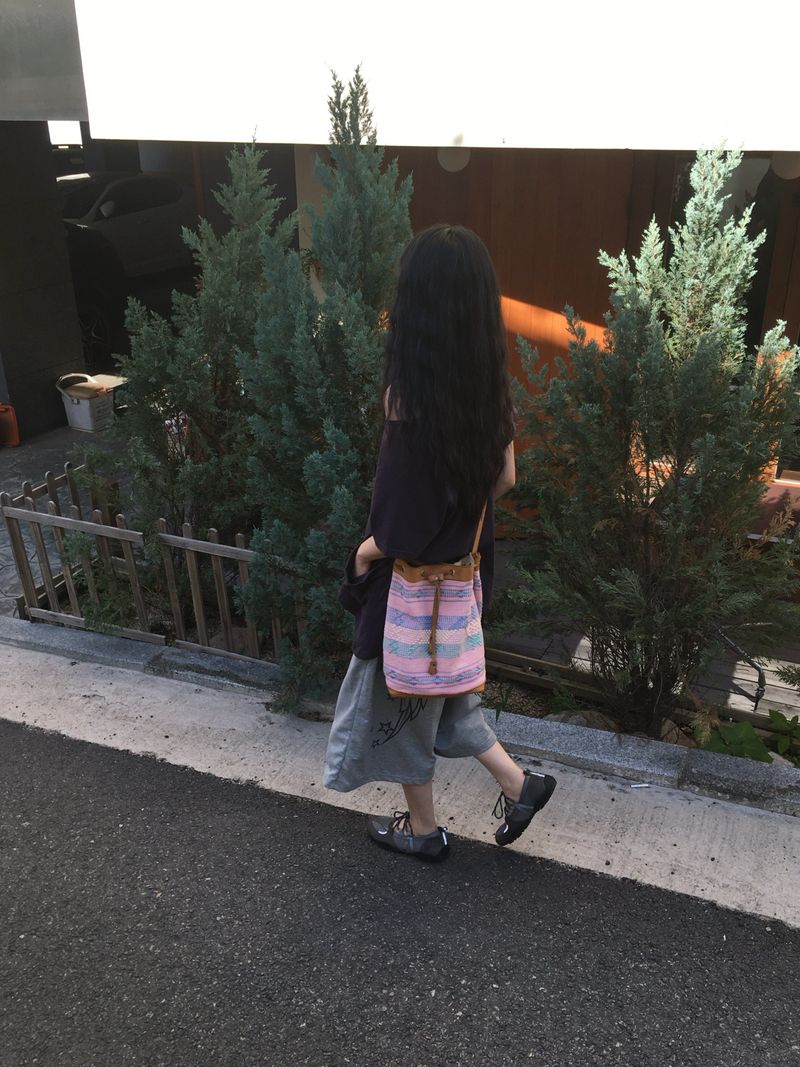 ルーズフィット ポケット ティー