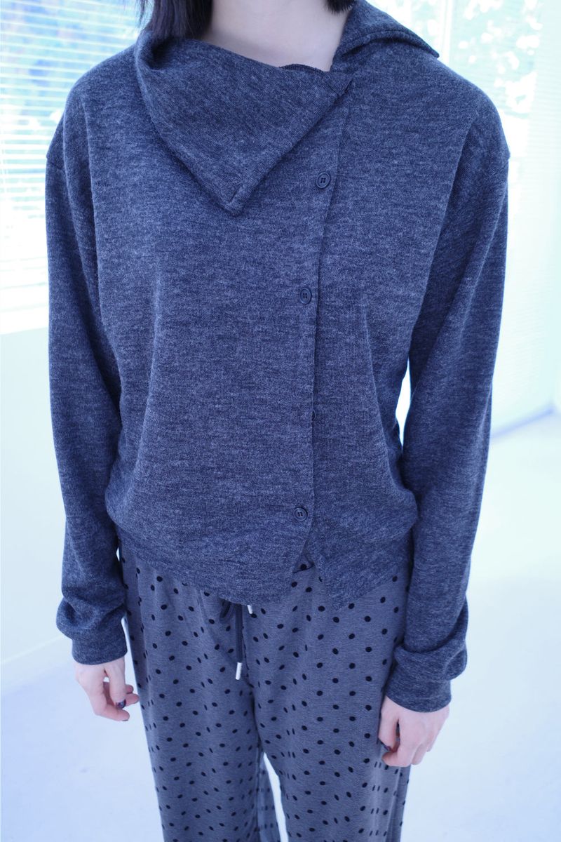 Yuse unbal button cardigan