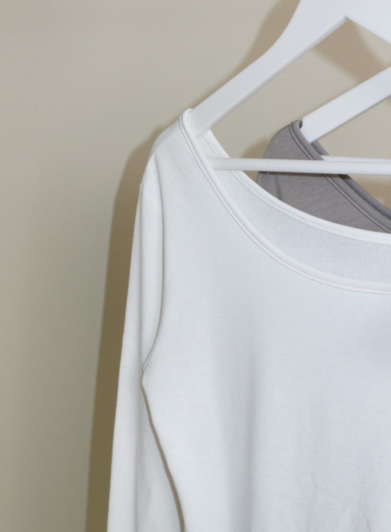 (Napping T-shirt) Euren One Shoulder Ribbon Tie Long-Sleeved Warmer T-Shirt