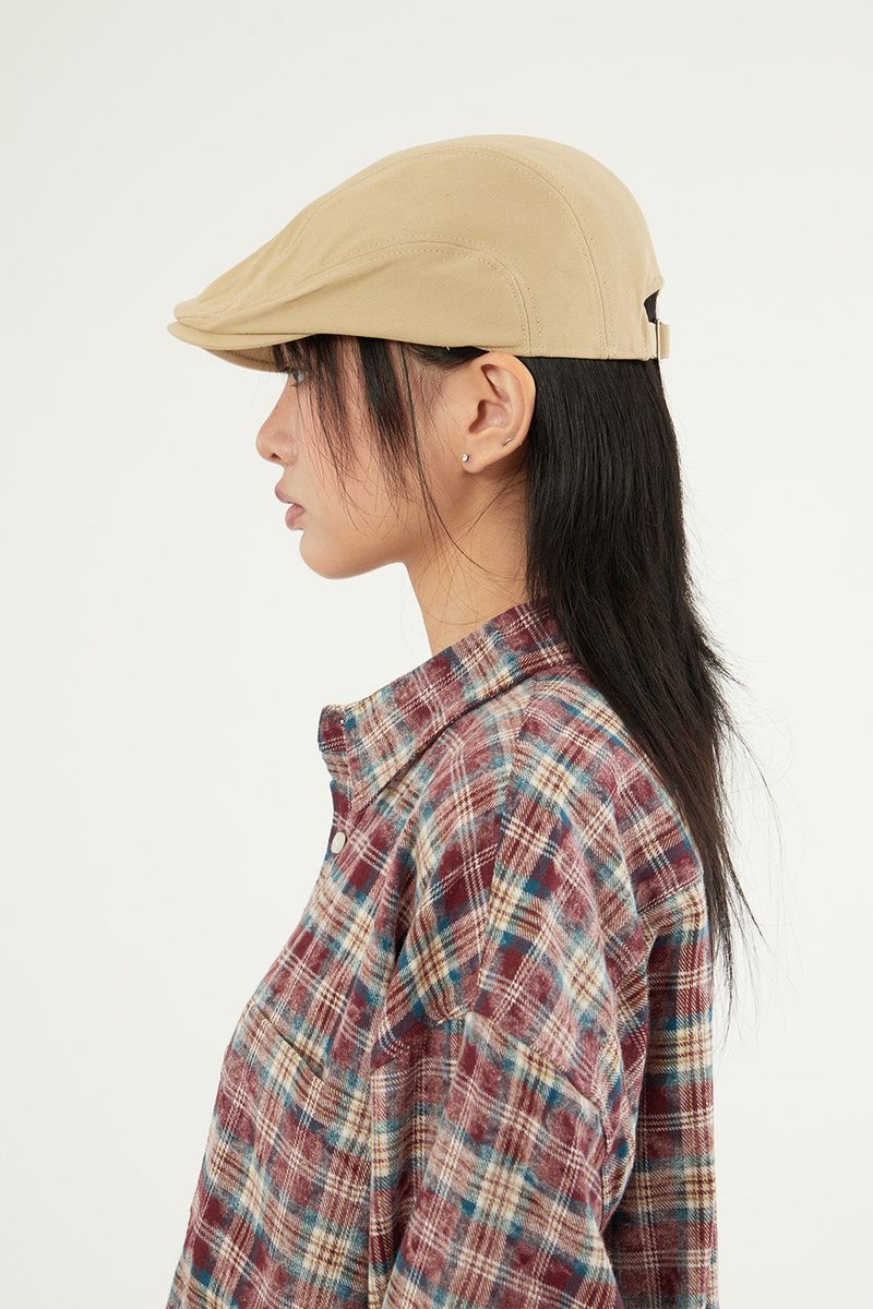 Simply formed hunting cap