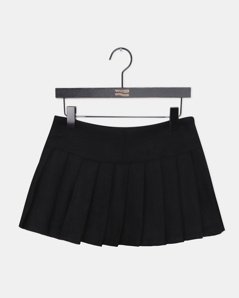 Teuni Pleated Wool Short Skirt