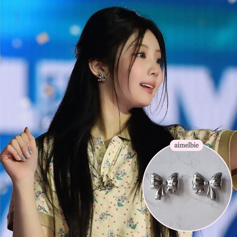[ILLIT Wonhee Piercing] Puffy Ribbon Piercing - Silver Color