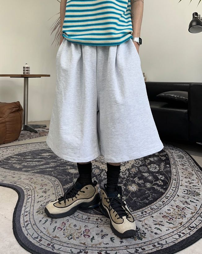 SATIIIZ（サティーズ）の「Dren Bermuda sweatpants（Pants）」