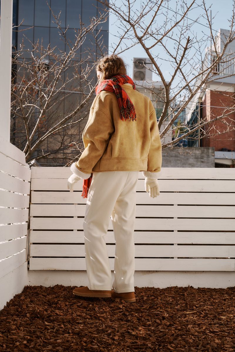 Corduroy boots cut pants (Ivory)