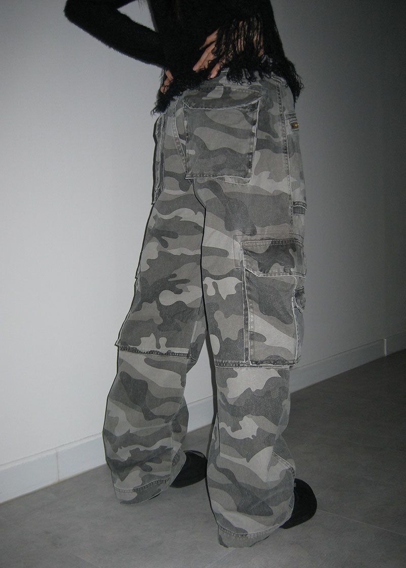 VINTAGE CARGO PANTS