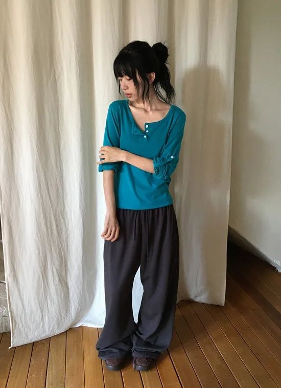 Lei Button Roll-up Long Sleeve Tee