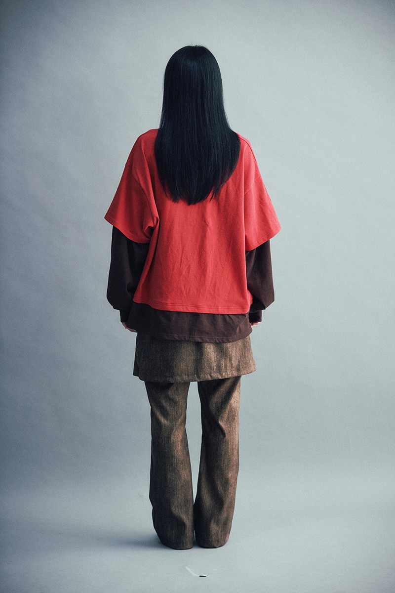 Blacklist lettering Layered tee (Red/Brown)