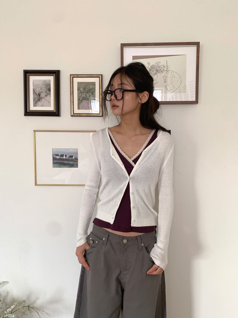 WOOL V-NECK CARDIGAN (5C)