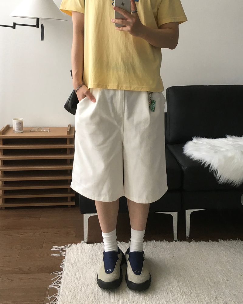 Clean Bermuda Cotton Pants