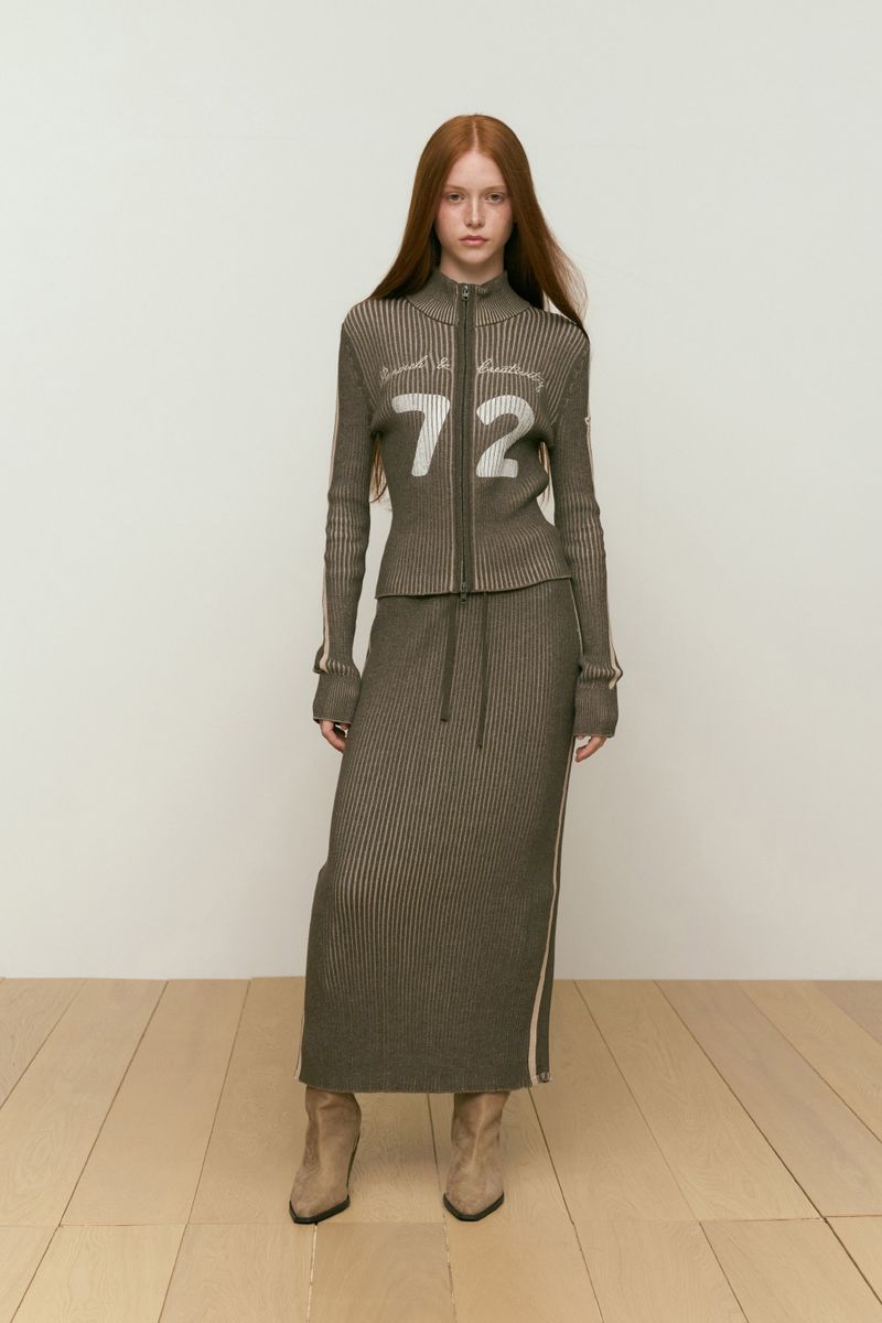 GARMENT HIGH NECK KNIT ZIP UP [KHAKI]