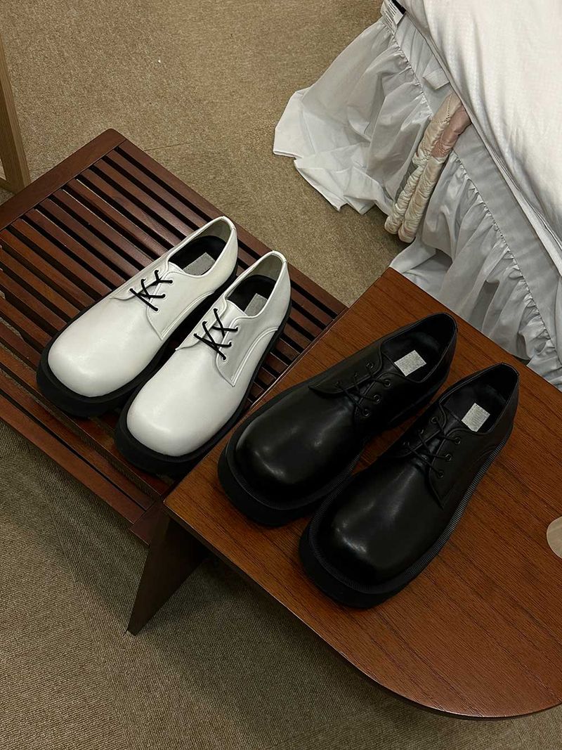 ASCLO（エジュクロ）の「ASCLO Signature Derby Shoes (2color)（Shoes）」