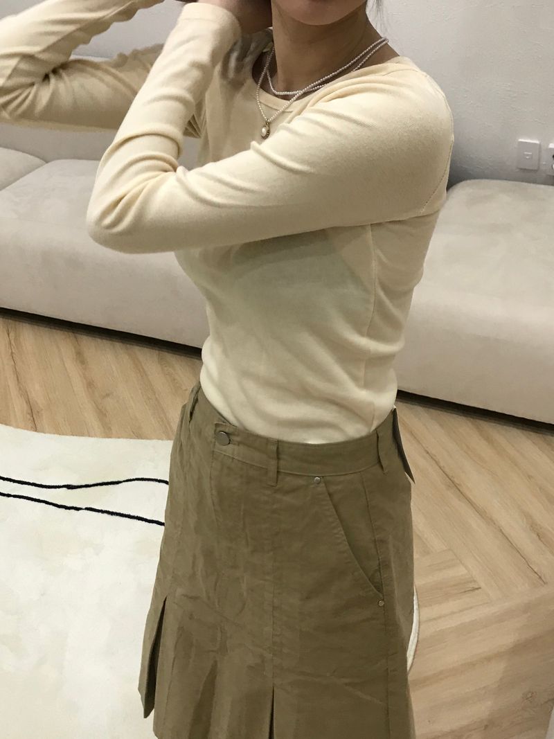 Daylight u-neck slim t
