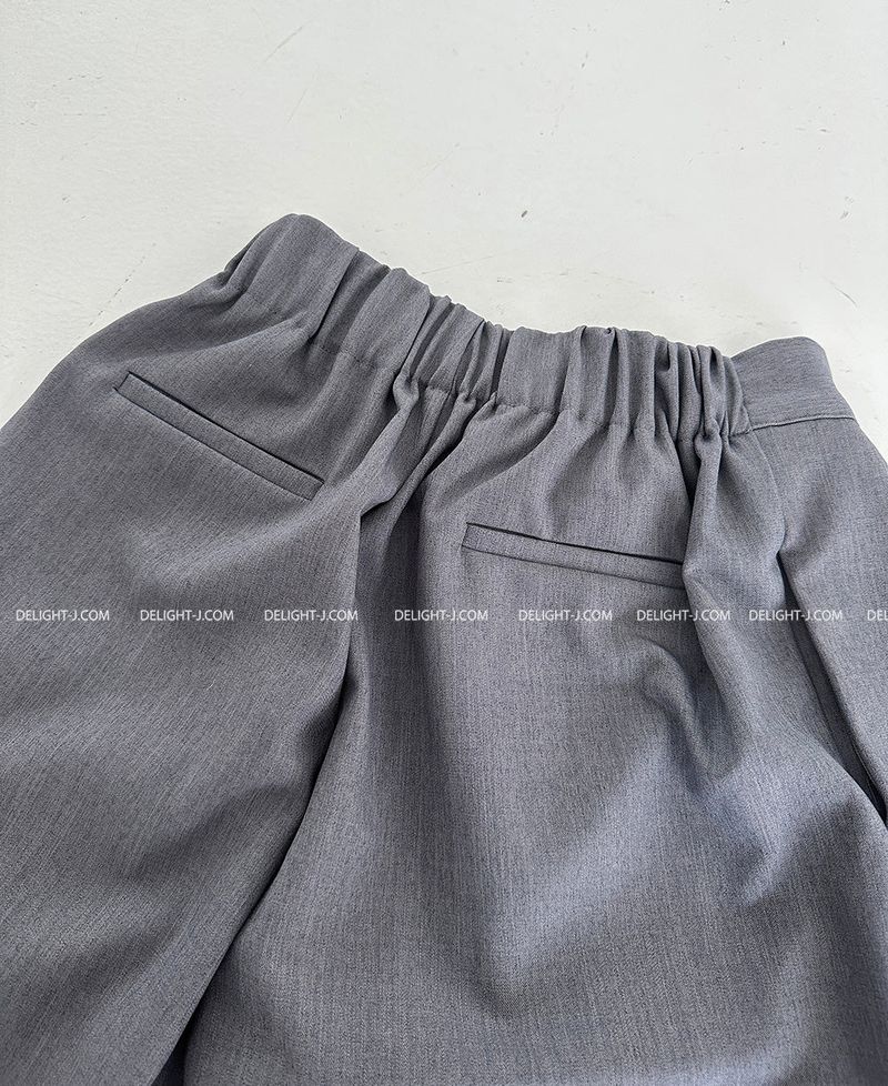 Bermuda Pintuck Slacks Shorts