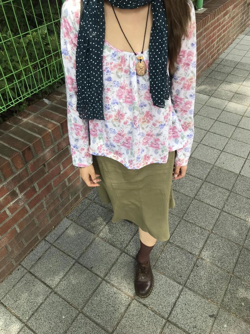 moi daily skirt