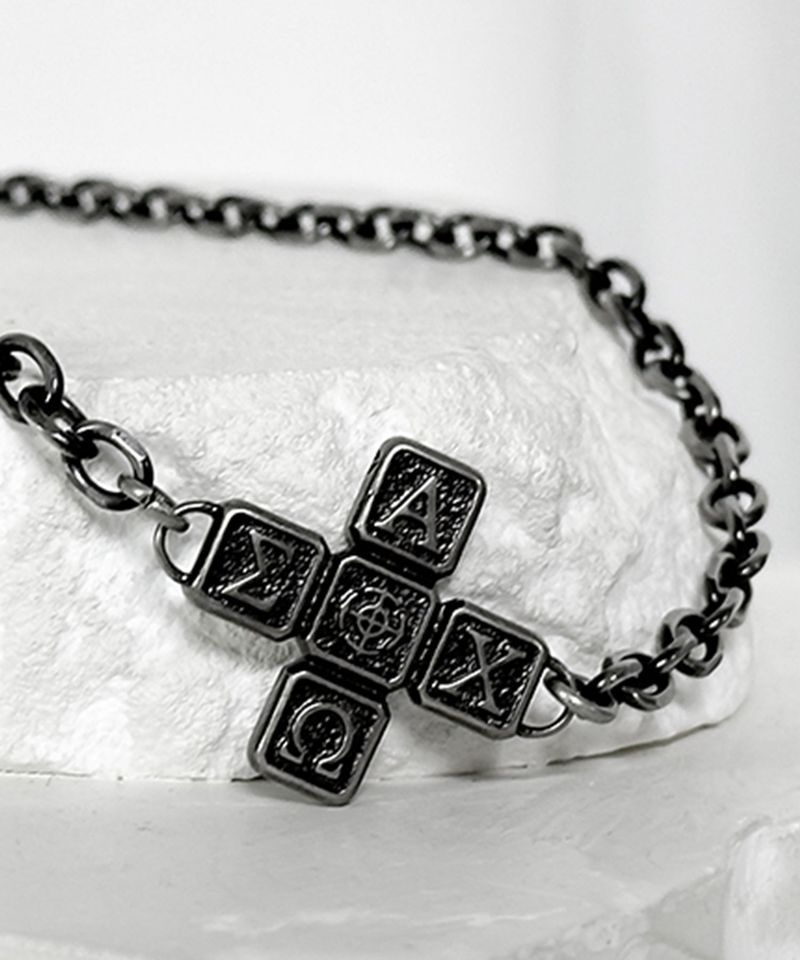 ss-Riversivle symbol cross necklace_black