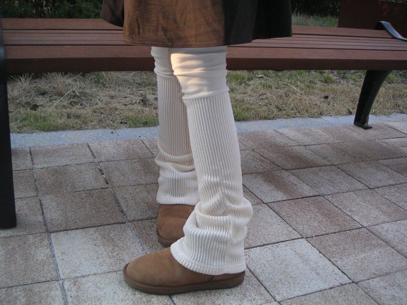 loose socks leggings