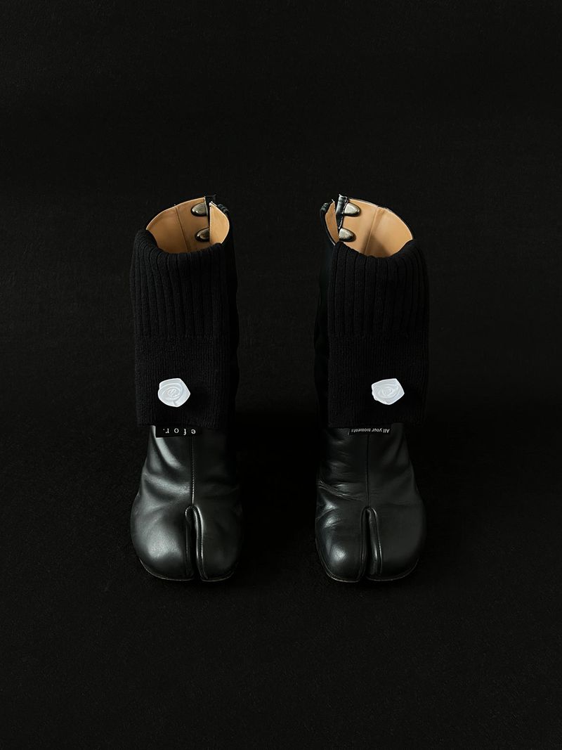 Rose Tabi Socks Long