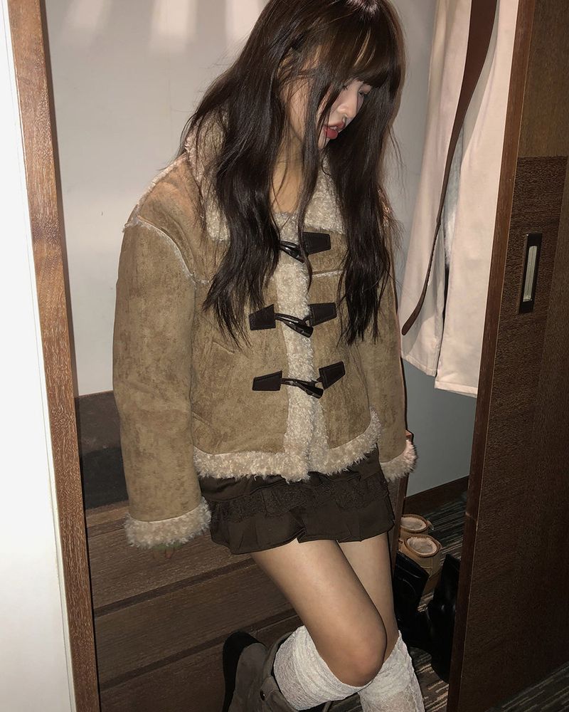 Semin Toggle Sherpa Fur Mustang Midi Jacket