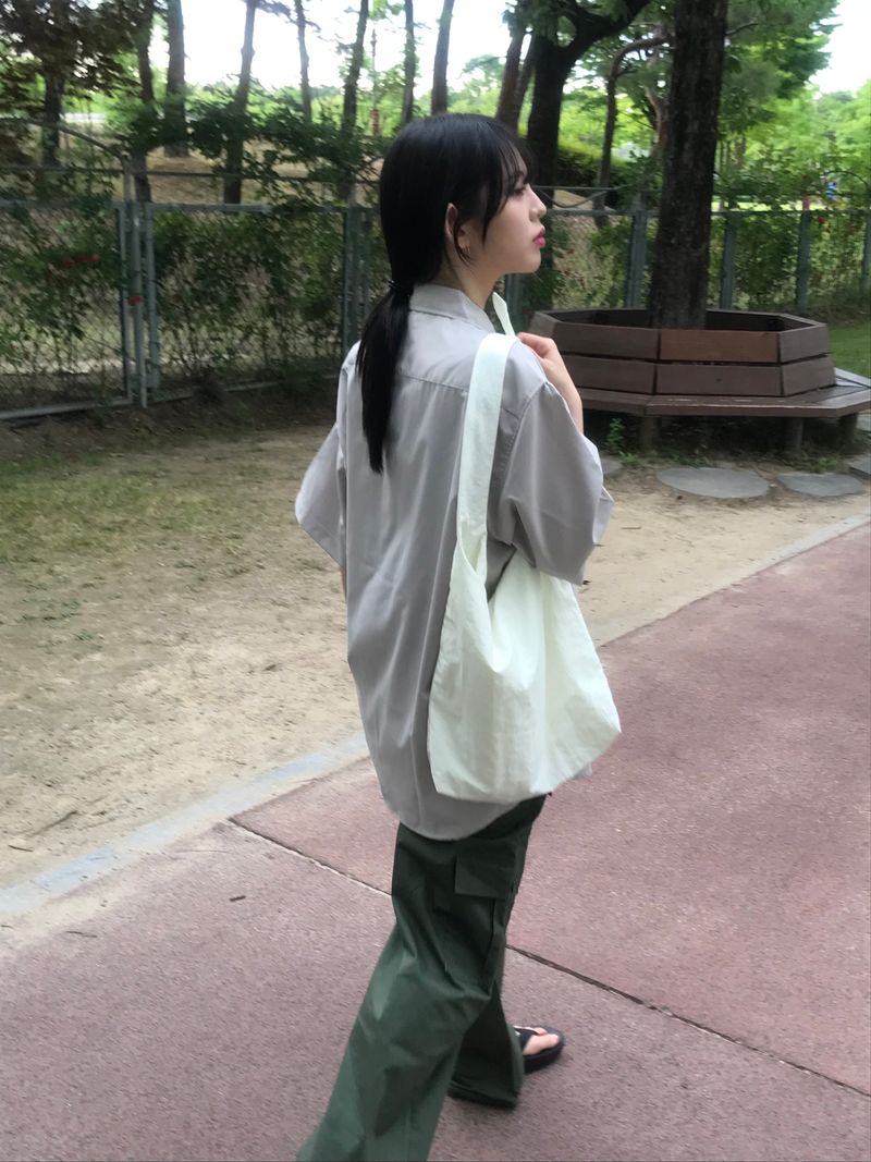 Essential half shirt